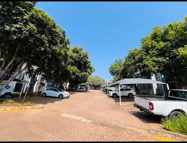 3 BEDROOM APARTMENT FOR SALE IN WESTDENE